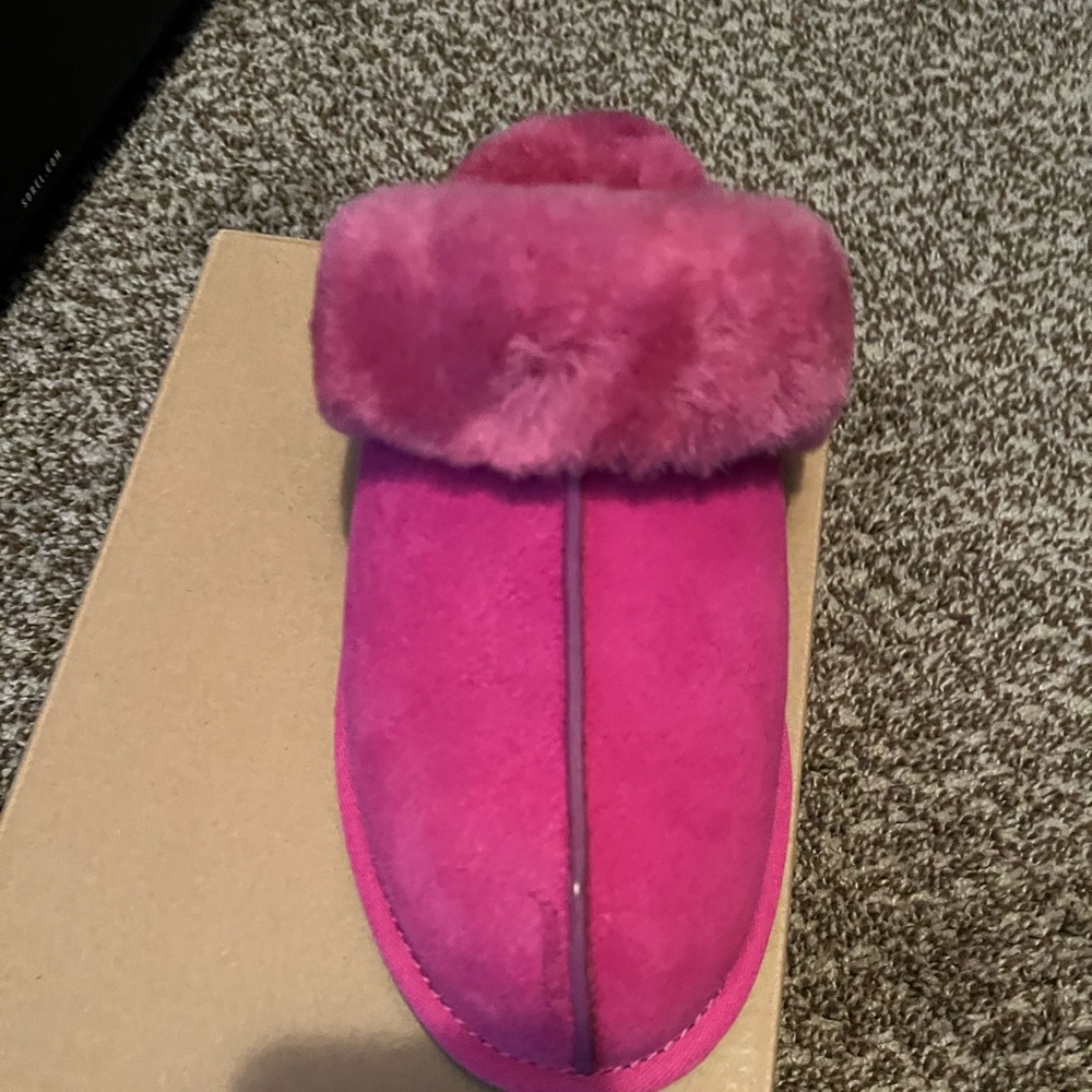 Ugg slippers